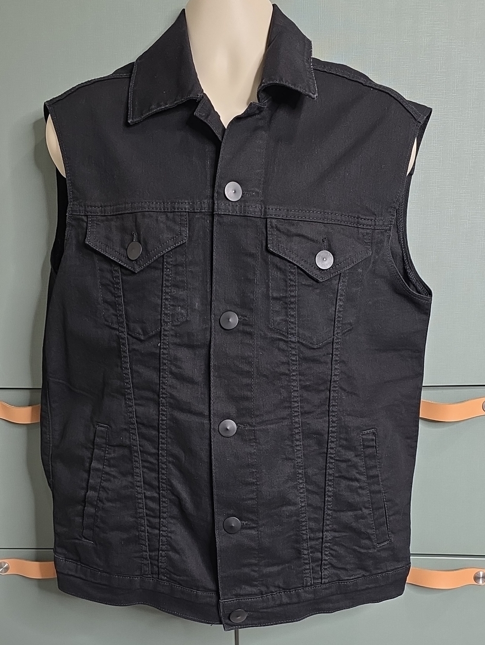 880. Black Wings Distribution Denim Battle Vest Trucker Moto Club Goth Metal Men